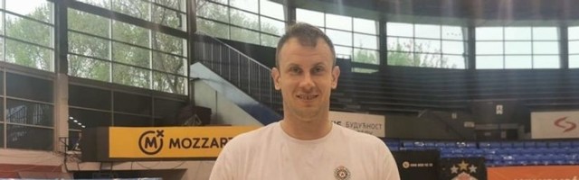 Veličkovićeve unikatne patike na humanitarnoj aukciji za Elenu