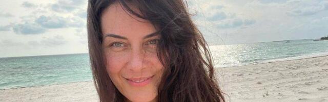 Slavlje u domu Marije Kiliobarde! Podelila prvu fotogrtafiju sa malom naslednicom: "Kako nam je krenulo..." (FOTO)