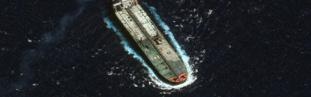 Америка пресрела танкер "Бела 1" у близини Венецуеле