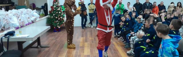 Novogodišnja žurka FK Prestiž: Nezaboravan dan i kruna uspešne godine FOTO