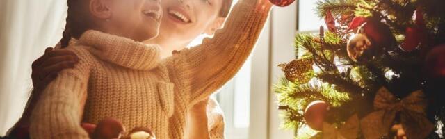 Kada je vreme da se raskiti jelka? Pravoslavna tradicija nalaže da se mora skloniti do ove slave