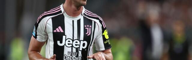 Eros Ramacoti stao uz Dušana Vlahovića!