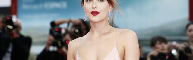 Dakota Džonson ima novog dečka: Njena majka u tri reči otkrila šta misli o njemu