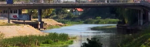 Istorijski brod Pelikan stigao u Zrenjanin: Neviđeno interesovanje stanovnika, a sprema se i velika žurka