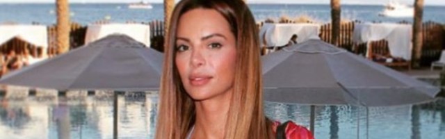 ALARMANTNO! Nikolina Pišek i njena ćerka pronađene bez svesti u stanu!