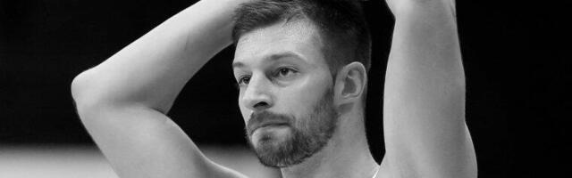 DIRLJIV GEST KOŠARKAŠA MEGE: Odali su počast nedavno preminulom Stevanu Jelovcu (FOTO)