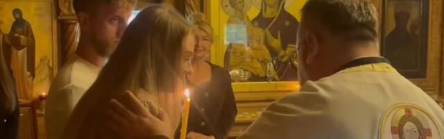 Šveđanka zbog ljubavi prešla u pravoslavlje: Krstila se u manastiru u Ripnju, a jedna stvar u crkvi ju je razočarala (VIDEO)