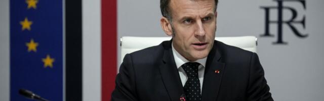 Svet na ivici ambisa: Makron upozorio na potpunu propast starog poretka