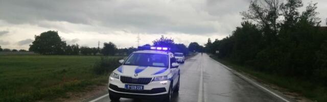 Težak udes kod Vranja! U sudaru dva automobila povređene tri osobe