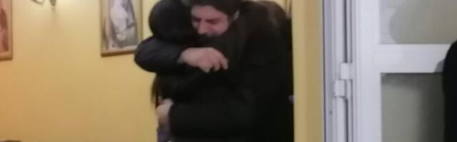 Potresno! Sahranjena Ljiljana Jorgovanović: Milica Pavlović jeca, pala u zagrljaj ovom dečku