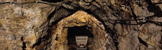 PET RUDARA BILO ZAROBLJENO POD ZEMLJOM: Drama u Trepči, nisu mogli da izađu iz jame