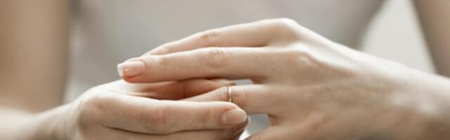 "ČIM MI JE OVO PREDLOŽIO, HTELA SAM RAZVOD": Udala se sa 56 i SLEDEĆEG JUTRA gadno zažalila! Šok šta joj je...