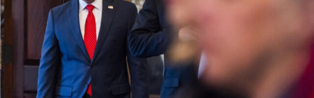 Понуда Ирана о отварању Ормуза неприхватљива за САД