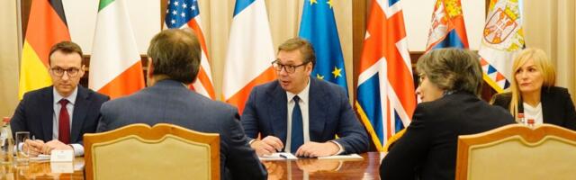 Ambasadori Kvinte uručili Vučiću dokument