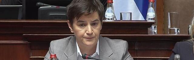 Brnabić bez blama: Šta je problem što je jedan autobus za ekskurziju možda uzet za naš skup?