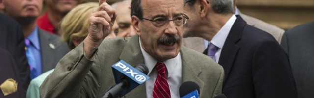 ALBANSKI LOBISTA I SRBOMRZAC POKUŠAVA DA IZVRŠI PRITISAK NA VUČIĆA! PRED RAZGOVORE U BELOJ KUĆI IZNEO SRAMNE TVRDNJE I OPTUŽBE!