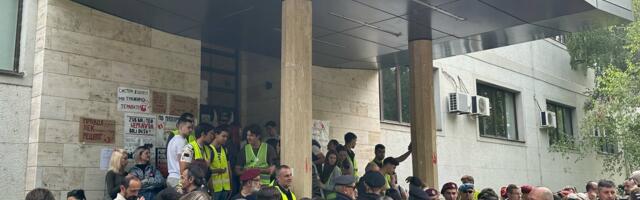 Studenti medicinskog u Nišu o prekidu blokade fakulteta: “Poštujemo većinu, menjamo strategiju borbe”