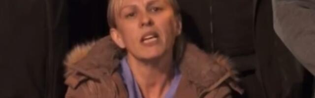 BLOKADERI BRUTALNO IZVREĐALI HRKU NAKON OBUSTAVE ŠTRAJKA GLAĐU! ''Isprani retardirani mozak'' (FOTO/VIDEO)
