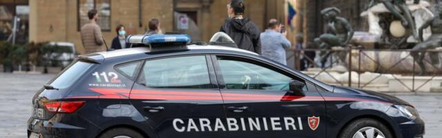 Profesorka izbodena u školi, drugi učenik joj spasio život: Drama u Italiji!