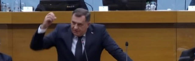 Dodik poručio da mu porodica jedva preživljava, nemaju zaposlenje i posluju u minusu