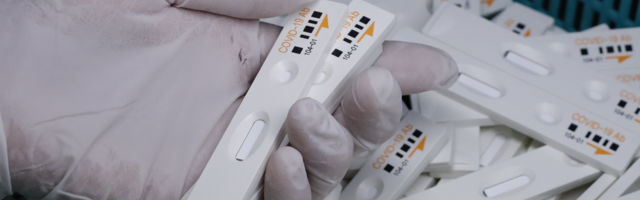 VLADA SRBIJE: U zalihama više od 260.000 PCR testova