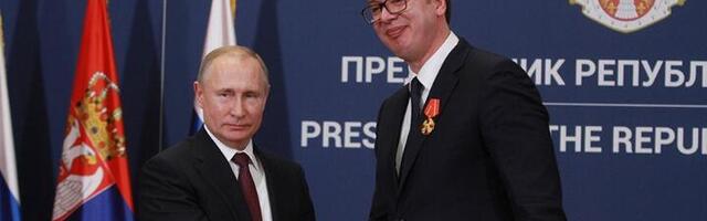 "Vučić u strahu od svog naroda prinuđen da dokazuje lojalnost Putinu"