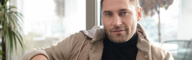 Duško Tošić danas ima razlog za slavlje - Sa njim i ćerke Atina i Nika (FOTO)