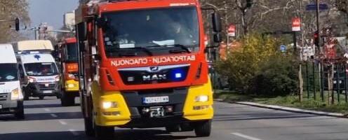 JEZIV SUDAR KAMIONA U SMEDEREVU! Čovek ostao zarobljen u vozilu, vatrogasci na terenu