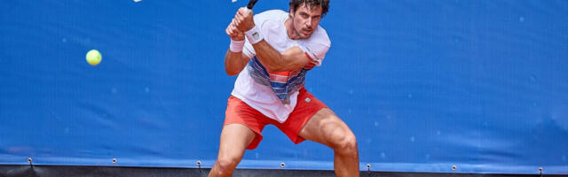 "Je**m ti, majku ti je**m u... " Hrvatski teniser ispao neviđena prostačina! Kakve psovke sudiji (VIDEO)