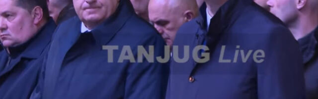 Vučić: “Nikada nećemo priznati nezavisno Kosovo, Srbija je na evropskom putu”