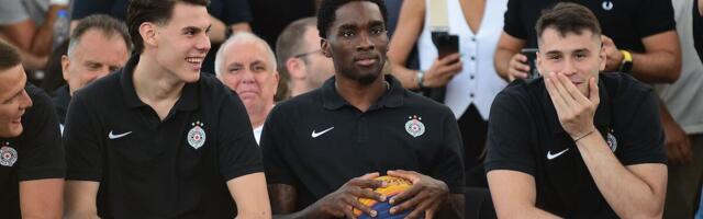 HAOS NA SLAVLJU IGRAČA PARTIZANA! Bošnjaković udario tasta Marija Nakića? Evo šta se dogodilo...