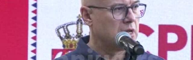 "SAMO ZAHVALJUJUĆI NARODU OSTALI SMO NA NOGAMA!" Vučević uputio jaku poruku sa skupa u Laćarku -  Vreme je da oni koji su rušili državu dobiju odgovor na izborima! (FOTO, VIDEO)