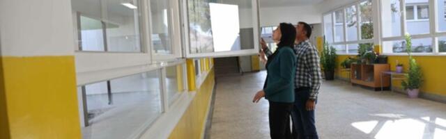 Раковић Радивојевевић: Циљ нам је да у сеоским школама обезбедимо услове какви су у градским