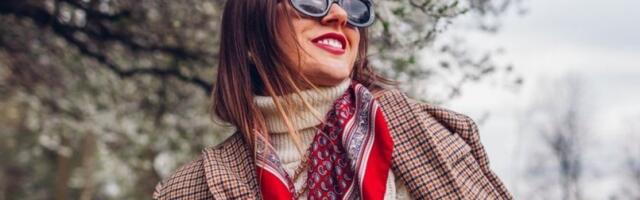 Evo kako prave dame vezuju maramu: Genijalan trik koji je zaludeo Instagram (VIDEO)