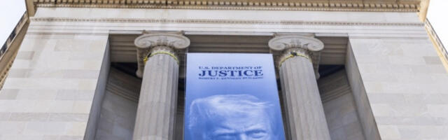 Бивша тужитељка оптужена да је сама себи слала тајне извештаје о Трампу