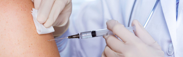 U Izraelu 13 osoba prijavilo facijalnu paralizu kao posledicu vakcine