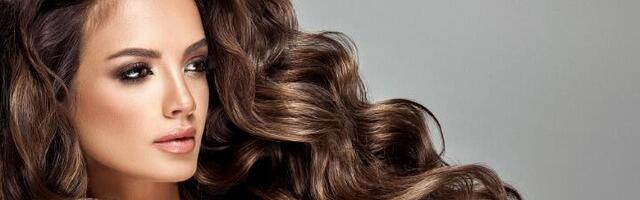 Frizerka slavnih dama: Trik za talase bez prese