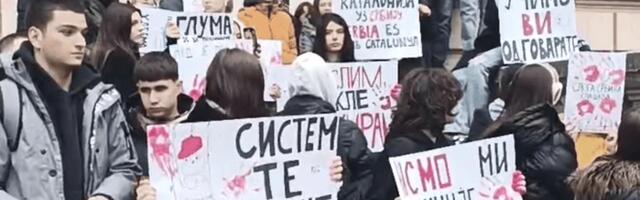 Maturanti blokirali nišku gimnaziju “Stevan Sremac”