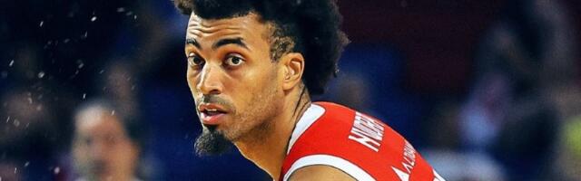 Zvezda srušila Monako: Nvora dominirao, Kalinić se povredio