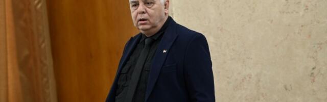 Ministar Bratina osuđuje napad na novinare, a neke optužuje da RADE PROTIV DRŽAVE