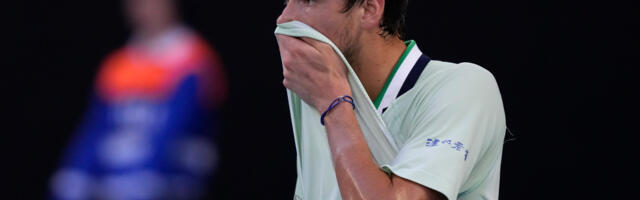 Medvedev “zarobljen” u Dubaiju!