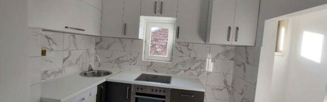 Pitala majstora koliko košta kuhinja po meri, kad joj je rekao zamalo se nije srušila! Cenama deru do gole kože