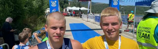 Zapaženi rezultati braće Stojiljković na Vlasinskom triatlonu