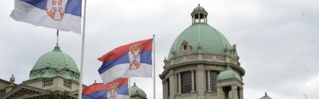 Šta se dešava ispred Skupštine Srbije? Kamere sve snimile (FOTO)