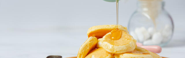 Topli desert ili doručak: Recept za savršene palačinke sa jabukom