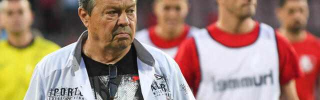 Milorad Kosanović jedan je od najtrofejnijih trenera u jednoj ligi - osvojio je čak šest pehara...