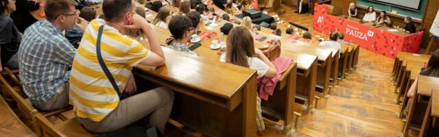 Telefoni nam kradu pažnju: Stručnjaci otkrili kako da pobedite zavisnost od ekrana
