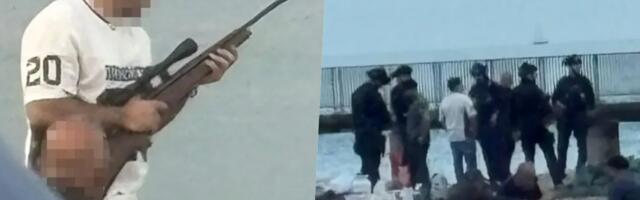 MUŠKARAC SA PUŠKOM NA PLAŽI! Građani HITNO zvali policiju, a onda je usledilo nešto potpuno neočekivano! (FOTO)