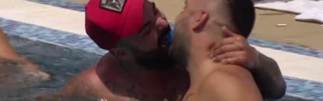 VRELE SCENE ASMINA I LUKE ŠOKIRALE NACIJU: Pao i poljubac u bazenu?! (VIDEO)