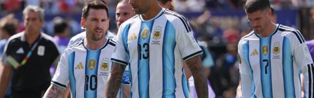 Novi skandal Argentinaca: Sramotan potez van terena /VIDEO/